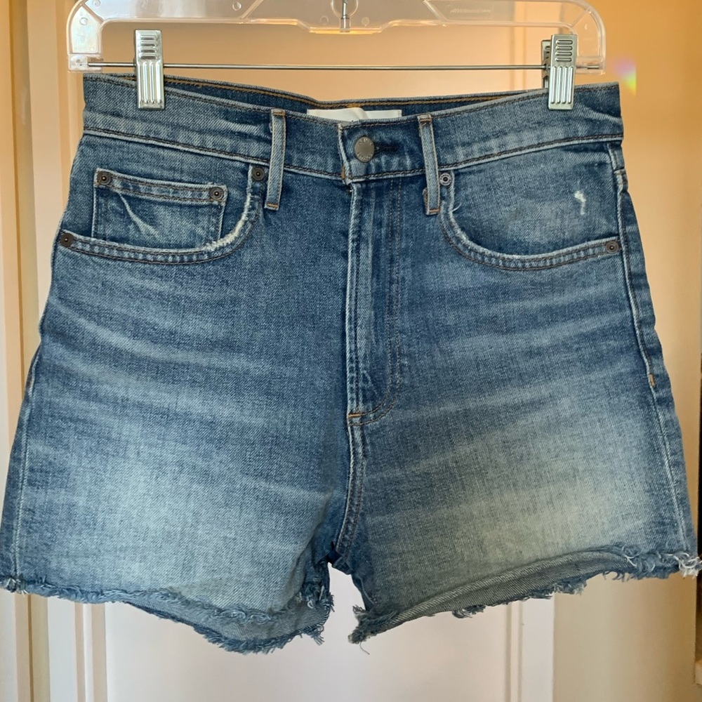Aritzia Denim Forum Arlo Short Size 27